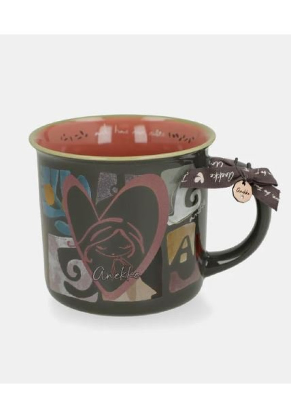 Taza Anekke