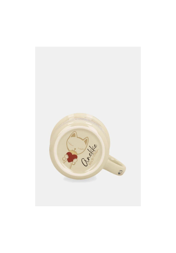 Taza Anekke